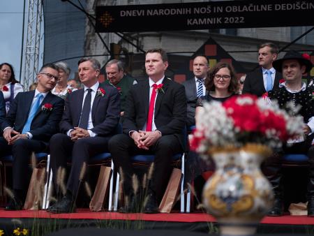 Izjemen obisk zaznamoval 50. Dneve narodnih noš in oblačilne dediščine v Kamniku (Blaž T. Muc)  (6)